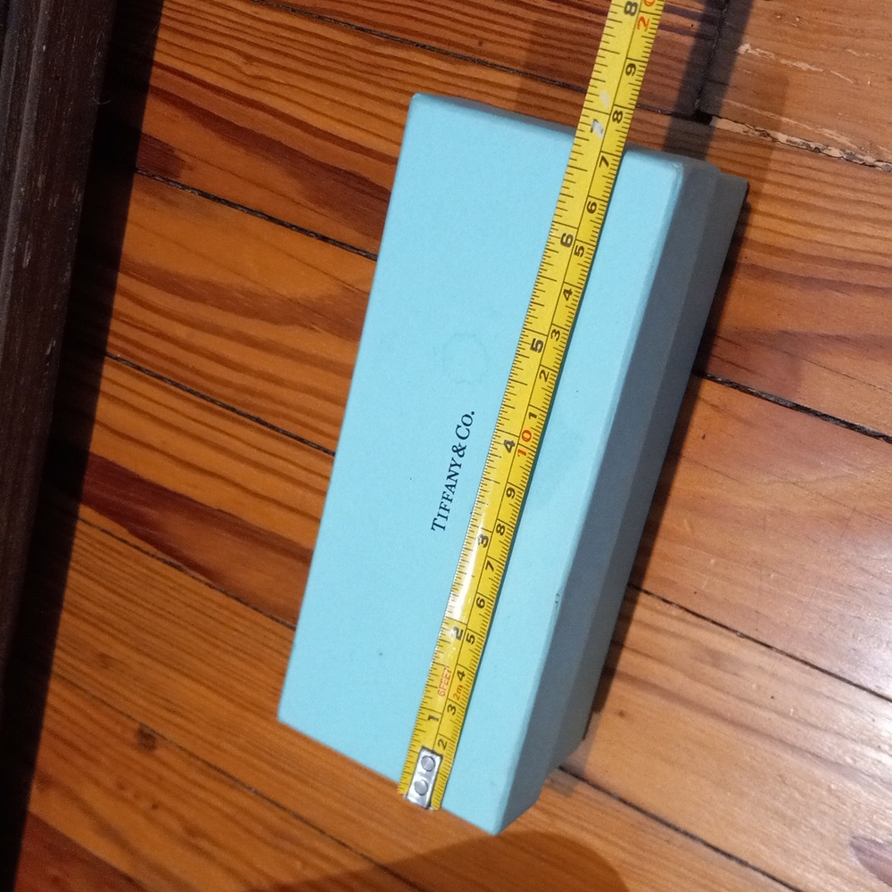 Tiffany & Co. Earrings and sunglasses box - Picture 15 of 16